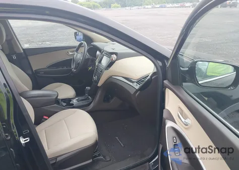 2017 Hyundai Santa Fe Sport 2.4L из США, поврежденный, VIN 5NMZUDLB8HH009282